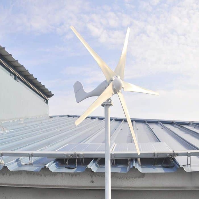 pikasola-wind-turbine